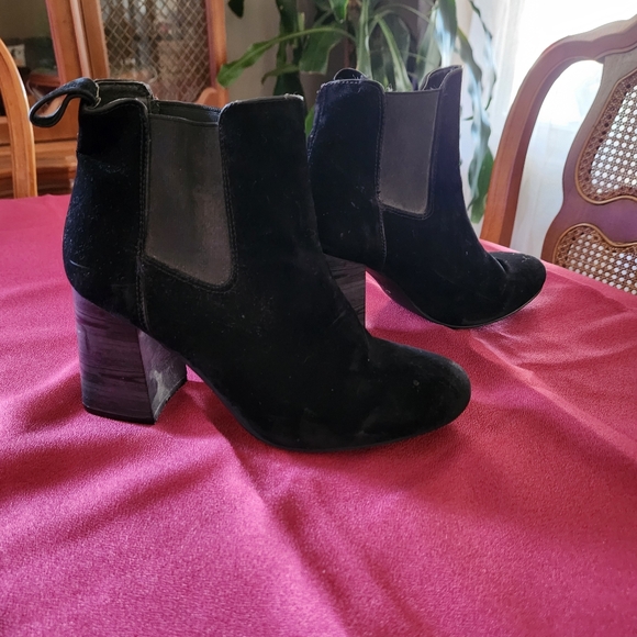 Black suede ankle boots - Picture 6 of 6